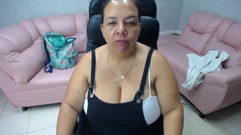 Penelope online show from March 11, 11:55 am