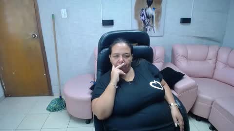 Penelope online show from November 25, 12:18 pm