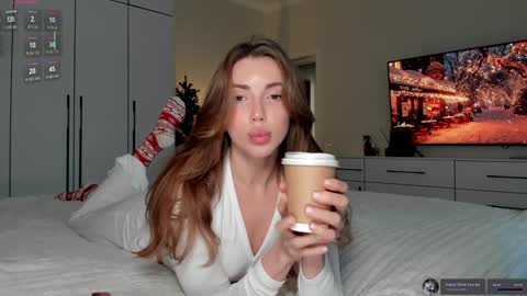 You can call me Pretty online show from December 19, 1:14 pm