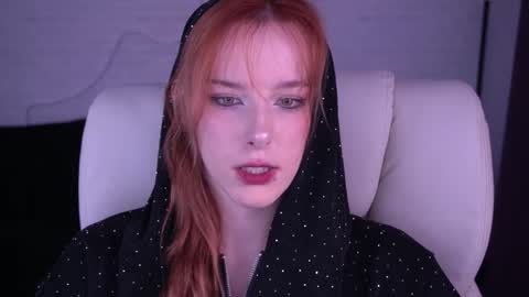 MissVelora online show from November 14, 8:31 pm