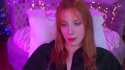 MissVelora online show from December 4, 8:53 pm