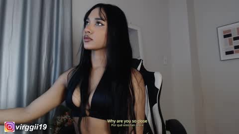 missvirggii online show from September 22, 9:57 pm