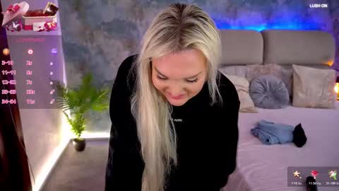 missyymarty online show from November 15, 9:10 am