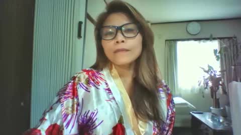 mistressneonata online show from April 16, 4:35 am