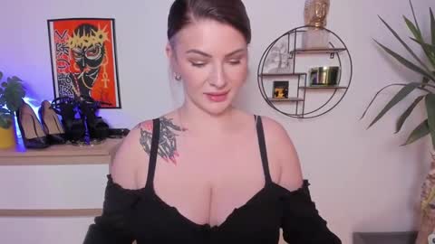 SANDY online show from January 10, 4:20 pm