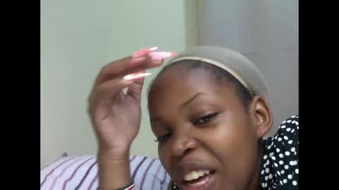 misty_shee online show from December 15, 12:32 pm