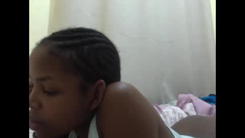 misty_shee online show from May 26, 11:20 am
