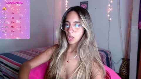 mitchwilson1 online show from November 11, 11:02 pm