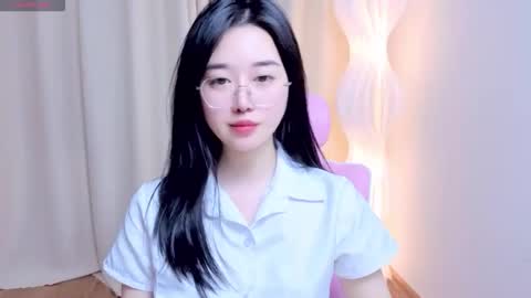 miu_999 online show from May 1, 4:48 am