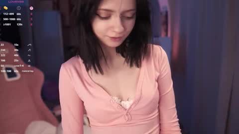 Yuka online show from February 18, 5:34 pm