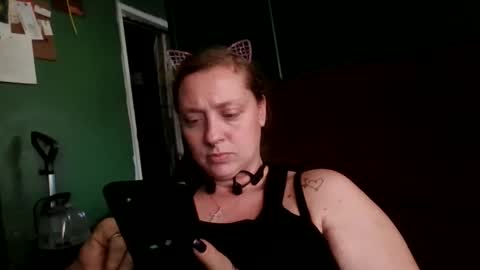 miztrezk online show from November 22, 8:11 pm