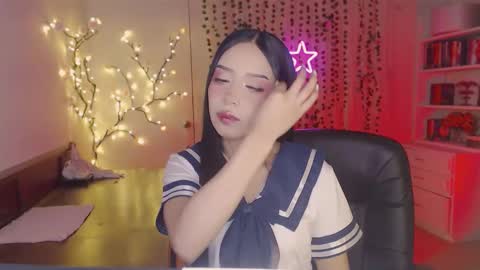 Snapshot of mkultra_aliice chatting on January 18, 3:31 am Alice online show from January 18, 3:31 am