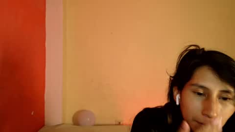 MoonLipson online show from January 24, 4:37 am