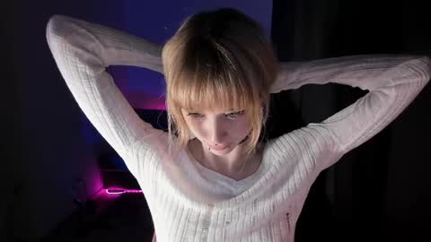 mnepohhh online show from April 5, 11:37 pm