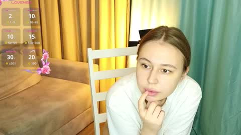 Kate online show from November 28, 3:04 pm