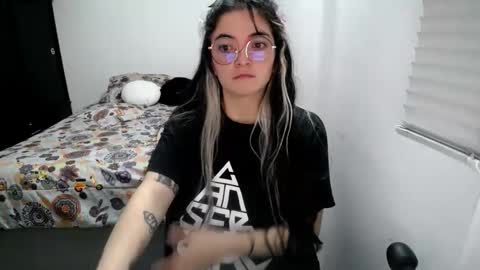 Sam online show from December 19, 5:54 am