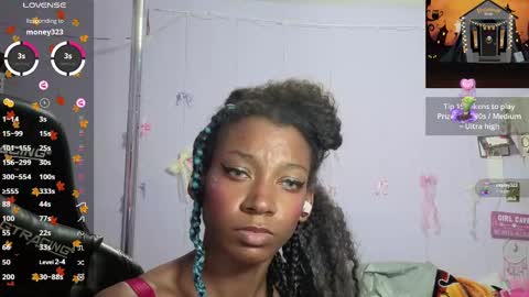 Snapshot of mocha_ chatting on October 6, 3:56 am MOCHA   JAMES THE NPC  online show from October 6, 3:56 am