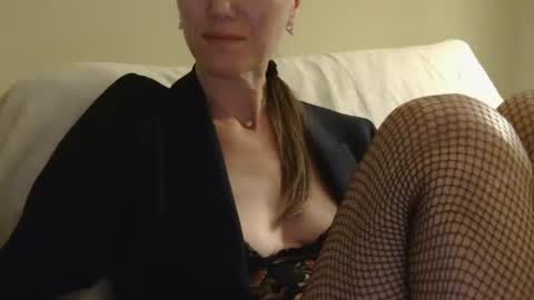 Aurora online show from December 20, 10:47 pm