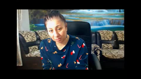 moistmady online show from January 19, 6:42 am