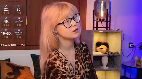 moliqin online show from June 6, 7:58 am
