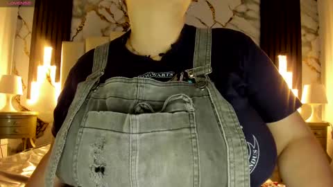 Hey Guys  Im Mollie online show from September 14, 12:36 pm