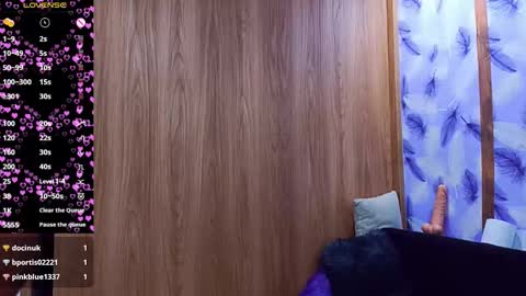 Molly online show from November 20, 7:26 pm