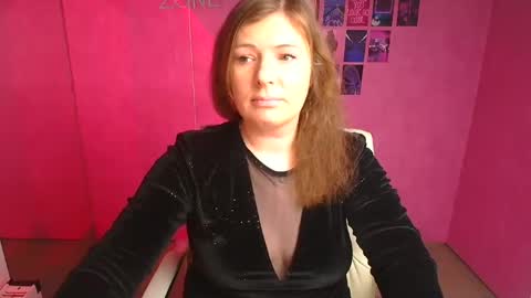 Molly online show from February 20, 12:39 pm