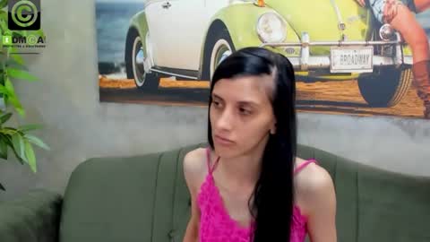 Molly online show from June 15, 6:02 am