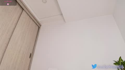 Molly  online show from January 17, 2:30 am