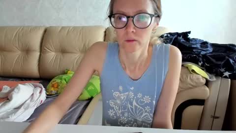 AngelMomm online show from February 19, 5:38 am