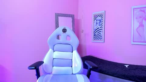 PVT 12TK  2PM - 9PM COLOMBIA online show from February 19, 8:40 pm