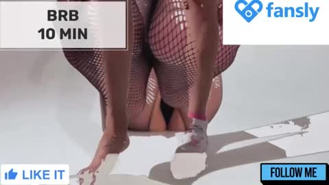 Mommy online show from March 3, 1:49 am