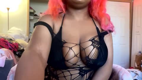 Princess Momo online show from March 11, 8:42 pm