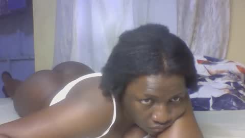 Snapshot of monalisaah chatting on September 19, 11:59 pm monalisaah online show from September 19, 11:59 pm