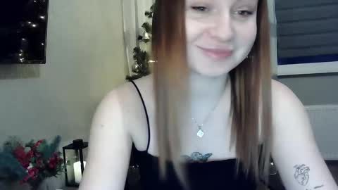 monica_211 online show from December 22, 2:27 pm