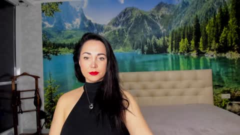 monica_weisss online show from January 16, 11:16 pm