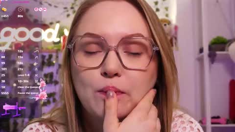 monicaasis online show from March 18, 6:02 pm