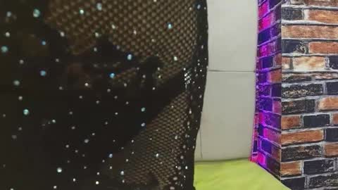 Snapshot of monicahotsex303av chatting on October 3, 9:31 pm monicahotsex303av online show from October 3, 9:31 pm