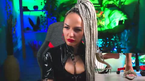 Monika online show from March 2, 11:41 am