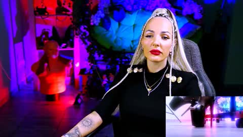 Monika online show from November 3, 12:20 pm