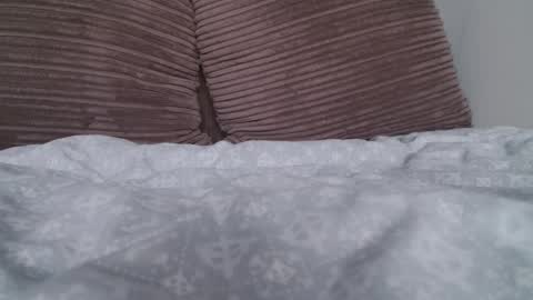 monicaroberts___ online show from October 19, 5:20 am