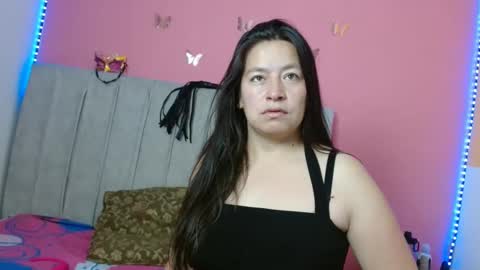 Snapshot of monickhot303av chatting on January 5, 4:04 am monickhot303av online show from January 5, 4:04 am