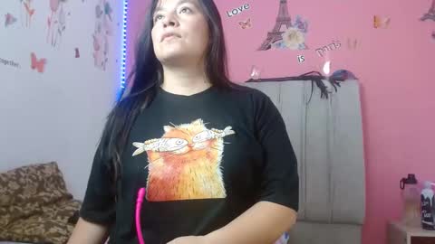 Snapshot of monickhot303av chatting on January 9, 3:26 am monickhot303av online show from January 9, 3:26 am