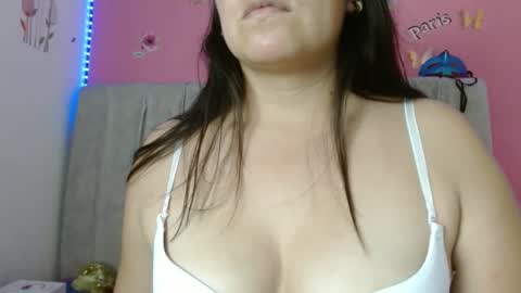 Snapshot of monickhot303av chatting on January 14, 11:58 pm monickhot303av online show from January 14, 11:58 pm