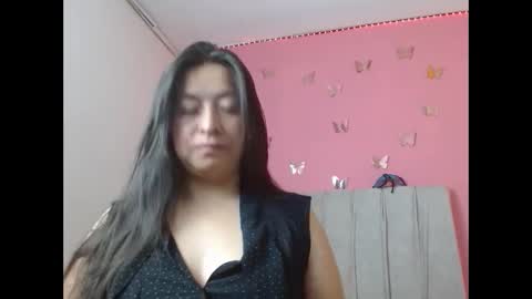 Snapshot of monickhot303av chatting on December 16, 12:38 pm monickhot303av online show from December 16, 12:38 pm