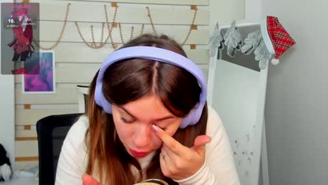 Monika online show from December 21, 8:18 am