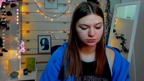 Monika online show from February 18, 1:43 pm