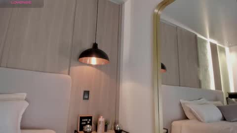 Monique  online show from September 18, 11:03 pm