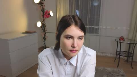 Jenny online show from November 22, 2:31 pm