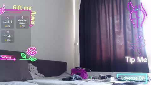 Monse online show from September 13, 8:33 am